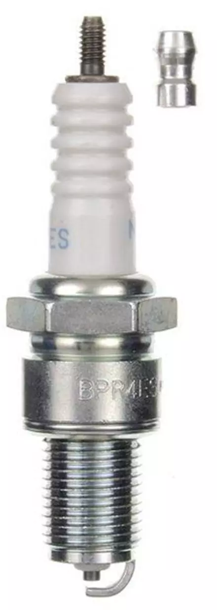 Свеча зажигания NGK BPR4ES для мотоциклов