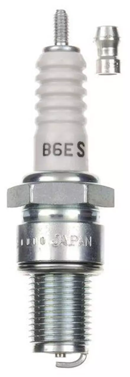 Свеча зажигания NGK B6ES для мотоциклов