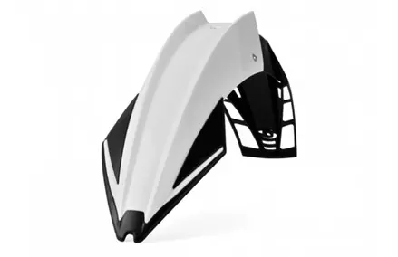 Крыло переднее