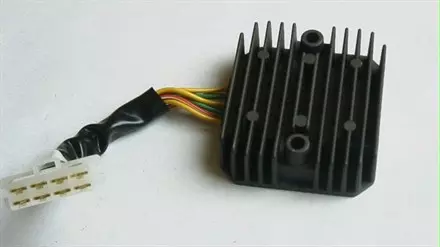 Реле регулятор HONDA GL1100-GL1200A/I/D TourMax  RGU102