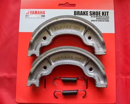 Тормозные колодки Yamaha 3KG-W253E-00-00