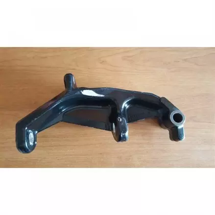 Передний правый рычаг SkiDoo Summit 800, 600 SP, X 505073239