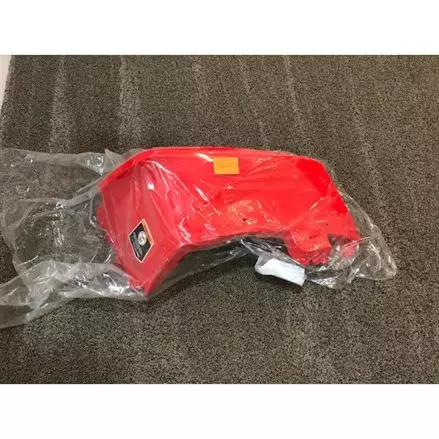 Крыло переднее левое красное Can-Am G2 Outlander 715001502, 715002182