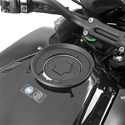 Крепление сумки на бак мотоцикла VERSYS 650 15-16