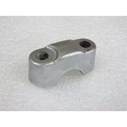 Кранштейн Kawasaki 46012-1168