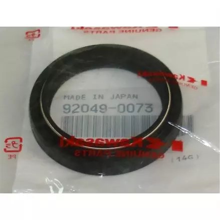 Сальник вилки Kawasaki 92049-0073
